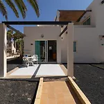 Homeforguest 13 Con Terraza Y Piscina En 3* Corralejo