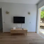 Hotel apartamentowy Homeforguest 13 Con Terraza Y Piscina En