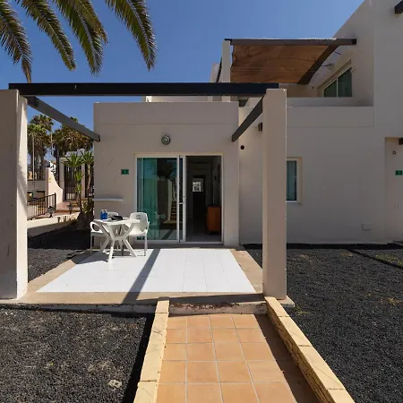 Homeforguest 13 Con Terraza Y Piscina En 3* Corralejo