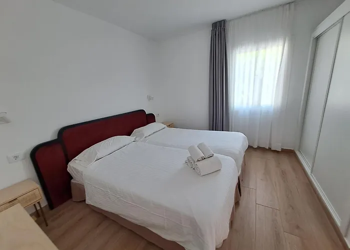 Homeforguest 13 Con Terraza Y Piscina En Corralejo