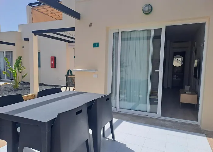 Homeforguest 13 Con Terraza Y Piscina En 3* Corralejo